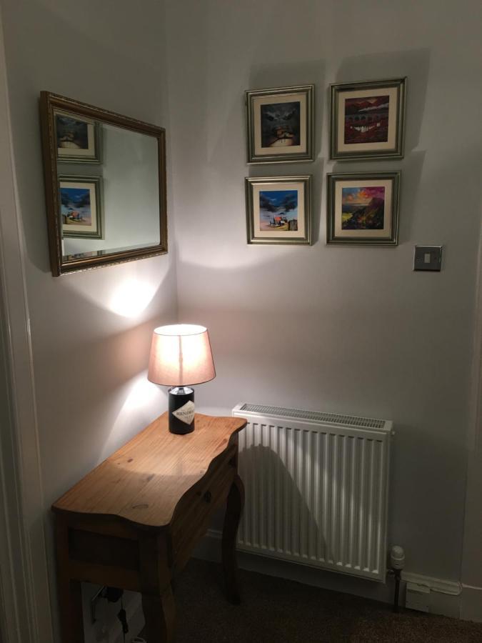 Beautiful Edinburgh New Town Apartment ภายนอก รูปภาพ