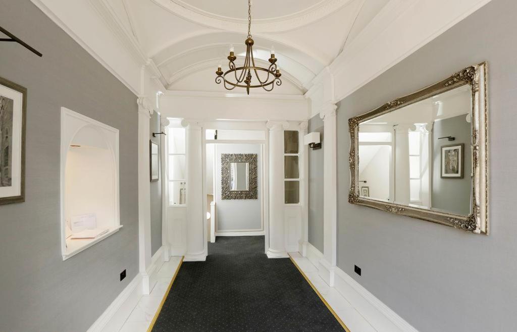 Beautiful Edinburgh New Town Apartment ภายนอก รูปภาพ
