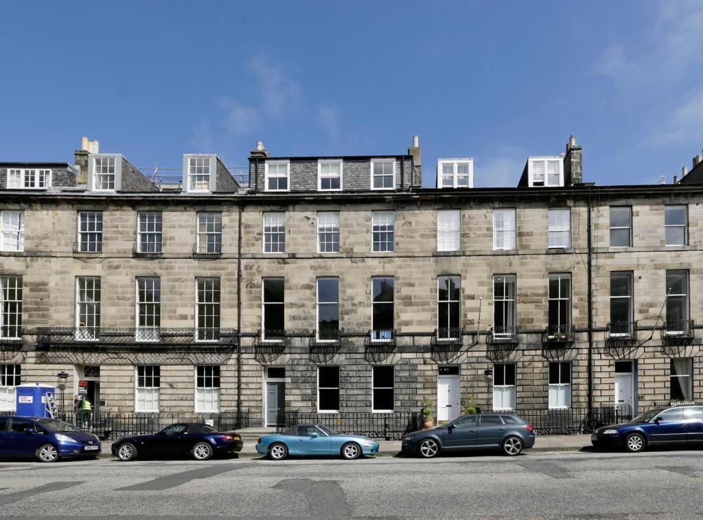 Beautiful Edinburgh New Town Apartment ภายนอก รูปภาพ