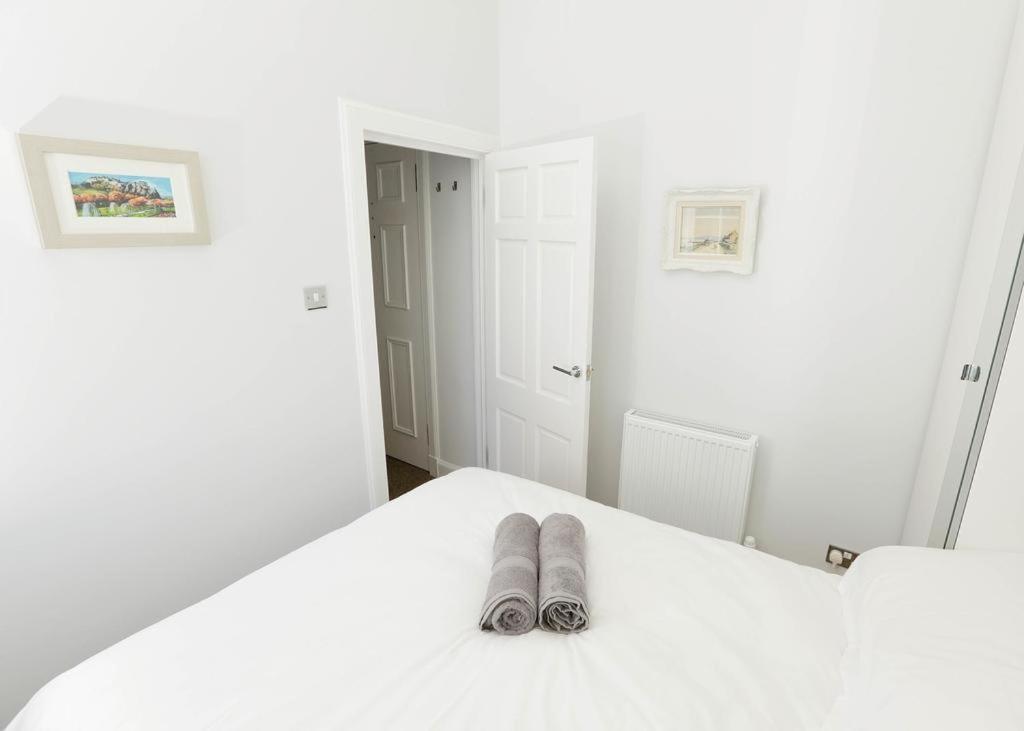Beautiful Edinburgh New Town Apartment ภายนอก รูปภาพ